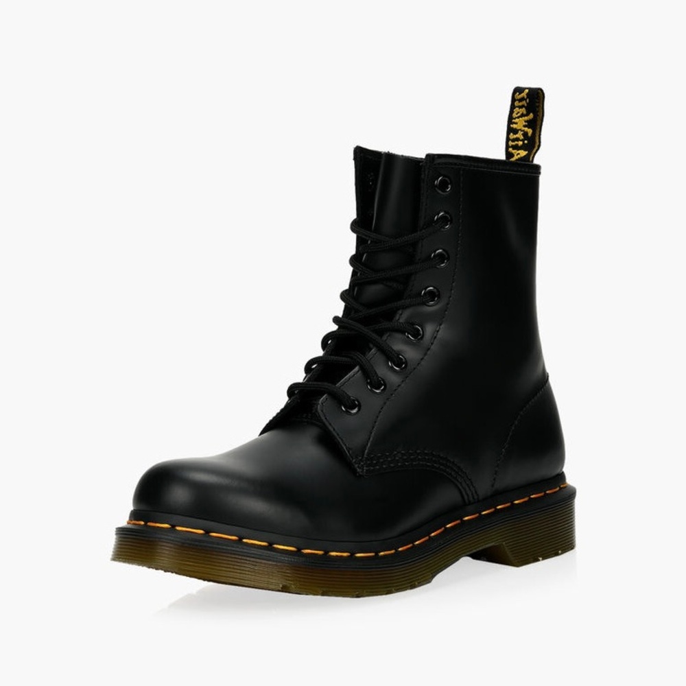 DR. Martens 1460 Lace Up
